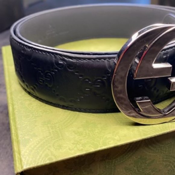 GUCCI SIGNATURE LEATHER BELT ( MONOGRAM ) - Picture 3 of 4